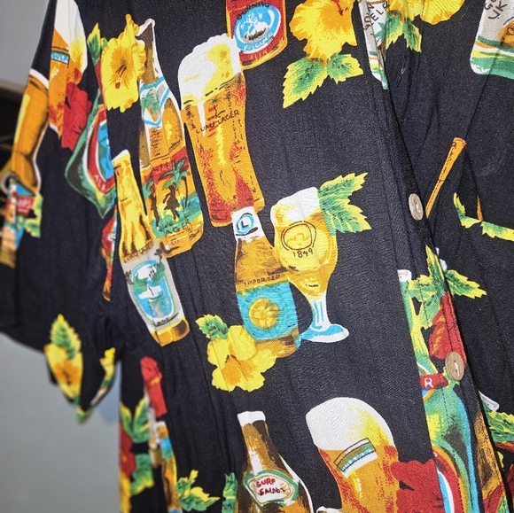 Men's Hawaiian Style button down Tiki Drinks theme - Picture 3 of 5